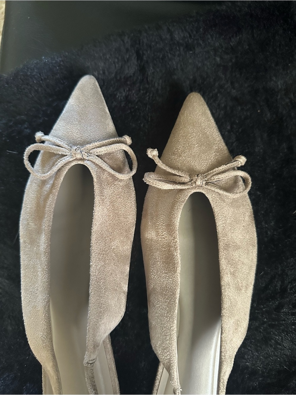 H&M Pointed Flats - Picture 2 of 3
